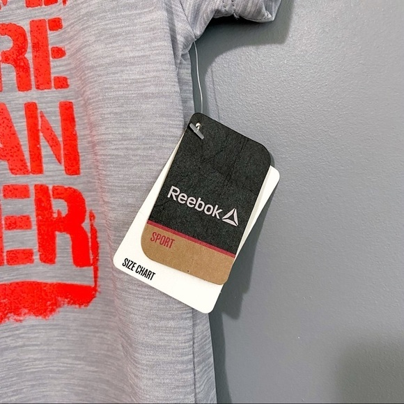 Reebok Girls Spacedye V-Neck Graphic Print “Love More Than Ever” Tee In Grey NEW - Picture 2 of 11